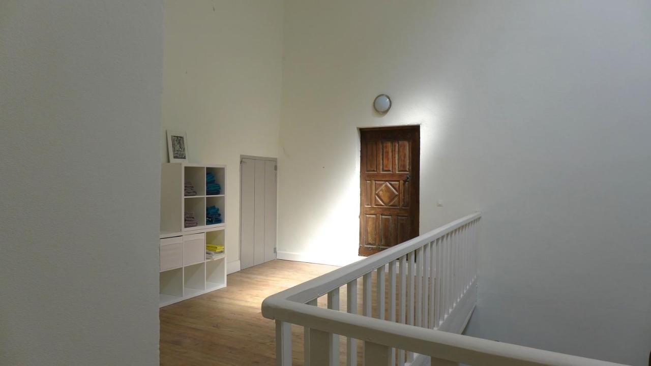 살라바스 Le Ciel Par-Dessus Le Toit B&B 외부 사진
